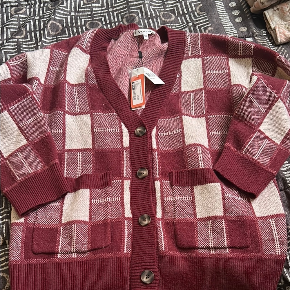 Vigoss Women's Maroon and Beige Checkered Cardigan